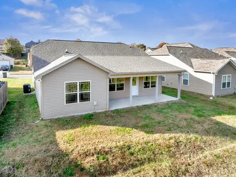 1062 Berra Drive Springfield TN 37172