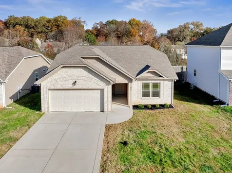 1062 Berra Drive Springfield TN 37172