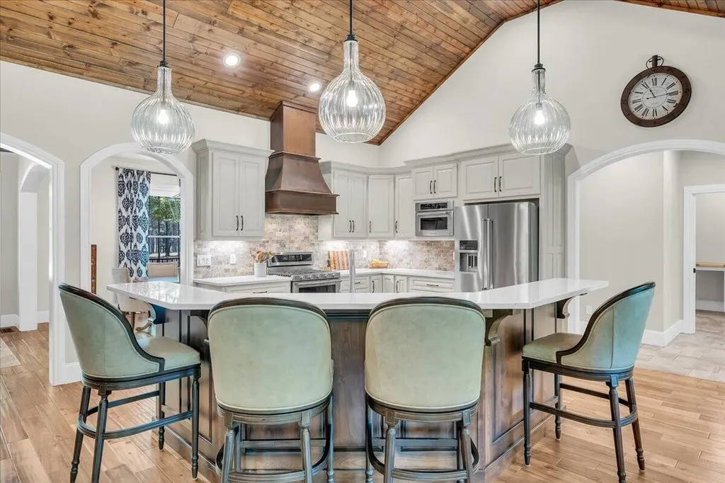 275 Wilderness Drive Jasper TN 37347