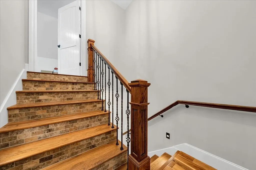 275 Wilderness Drive Jasper TN 37347