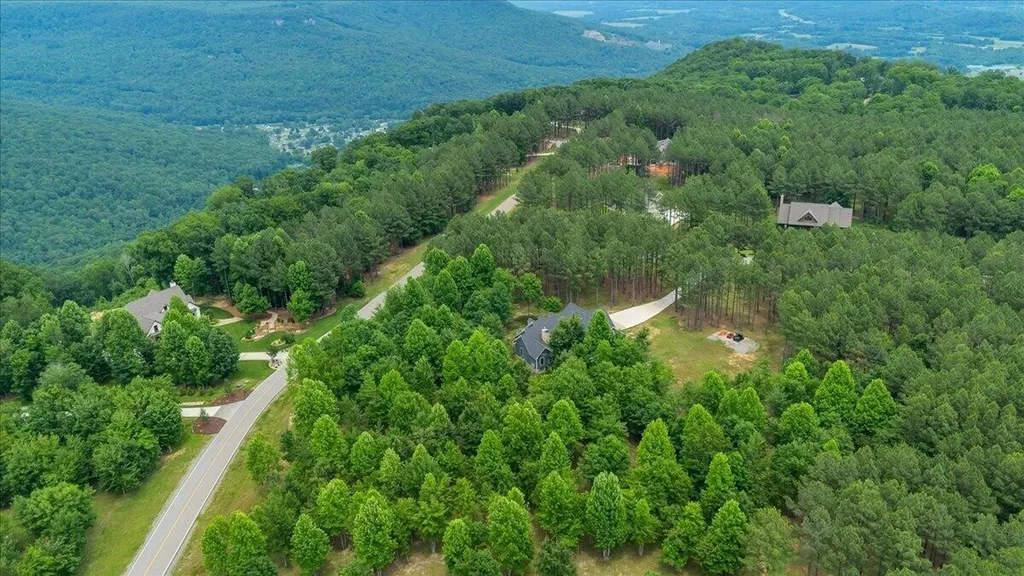 275 Wilderness Drive Jasper TN 37347