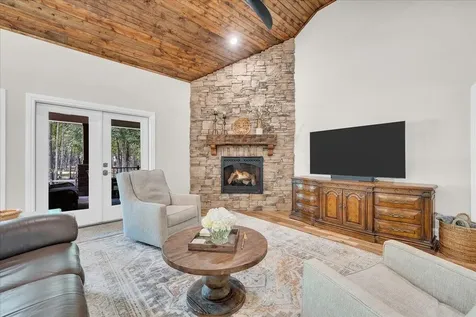 275 Wilderness Drive Jasper TN 37347
