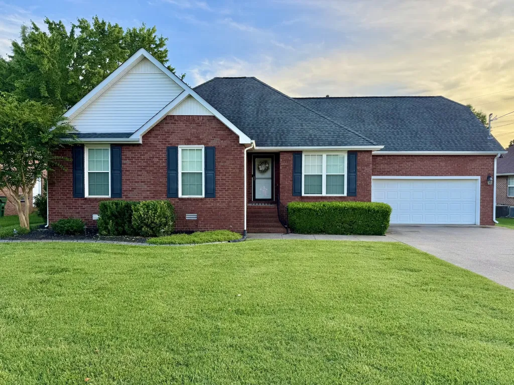 308 Acorn Court Smyrna TN 37167