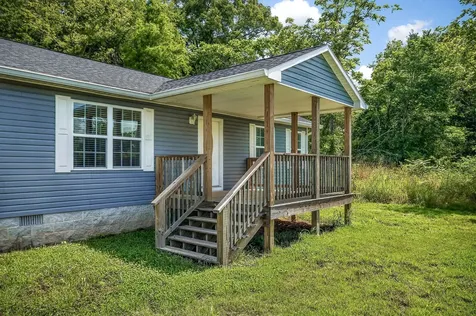 6101 Old Kentucky Road Sparta TN 38583