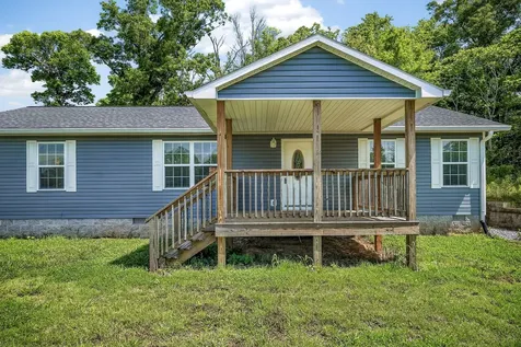 6101 Old Kentucky Road Sparta TN 38583