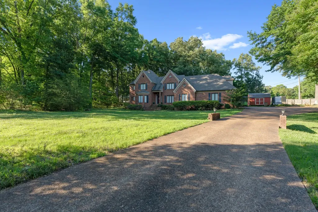10065 E Country Way Drive Cordova TN 38018