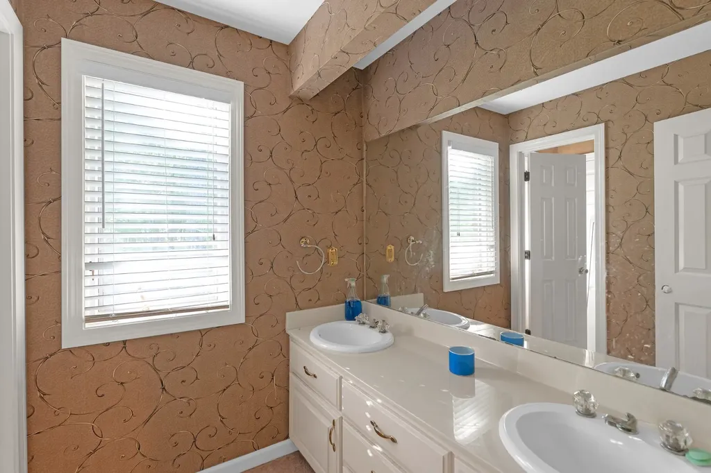 10065 E Country Way Drive Cordova TN 38018