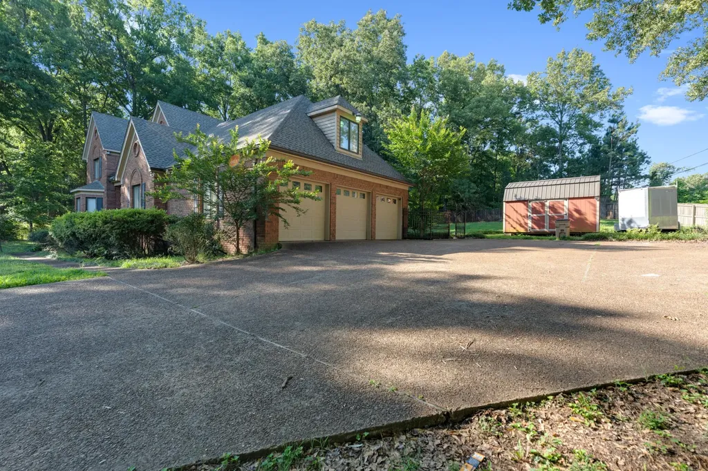 10065 E Country Way Drive Cordova TN 38018
