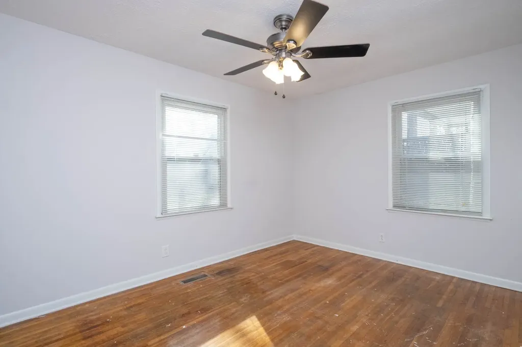 606 Village Court Nashville TN 37206