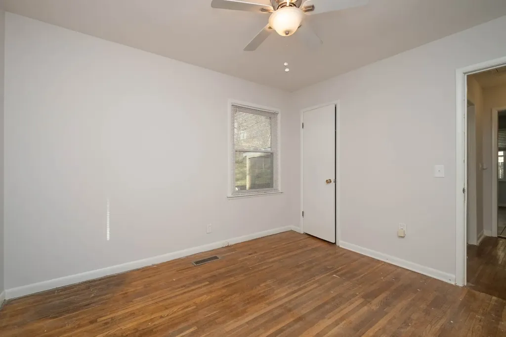606 Village Court Nashville TN 37206