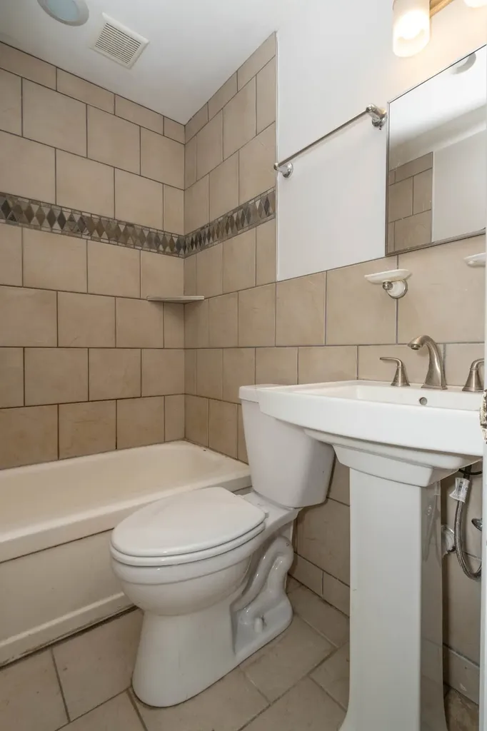 606 Village Court Nashville TN 37206