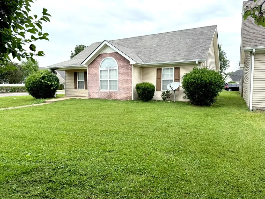 1451 Rochester Drive Murfreesboro TN 37130