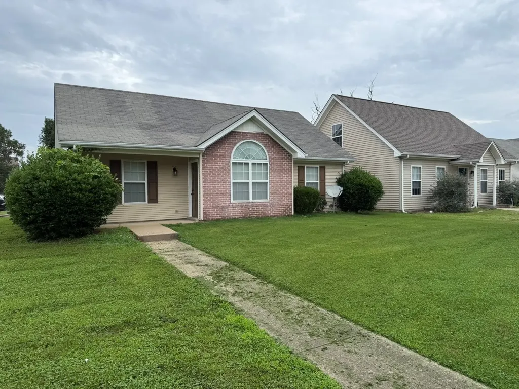 1451 Rochester Drive Murfreesboro TN 37130