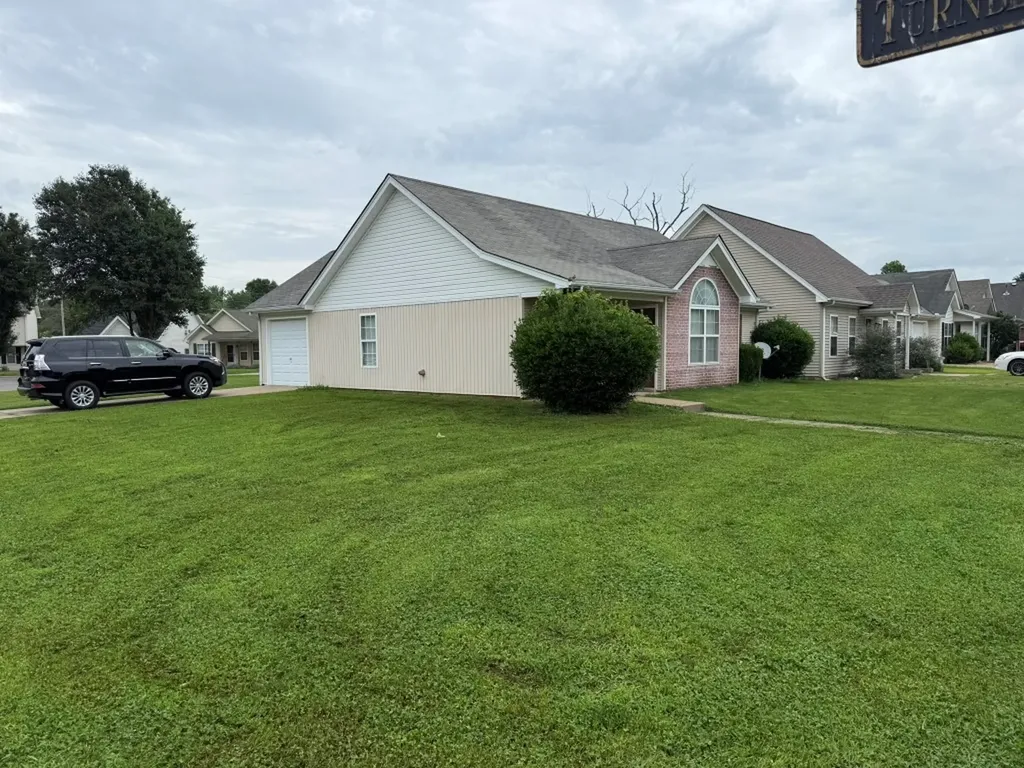 1451 Rochester Drive Murfreesboro TN 37130