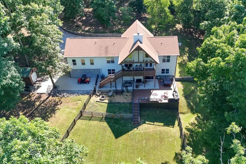 7865 Barnhill Road Primm Springs TN 38476