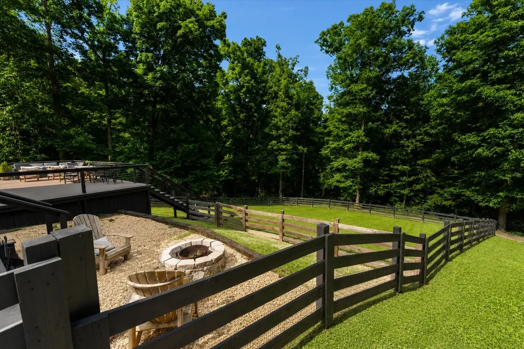 7865 Barnhill Road Primm Springs TN 38476