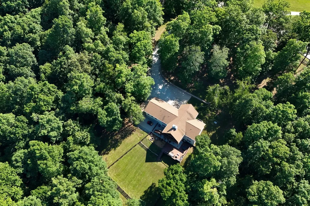 7865 Barnhill Road Primm Springs TN 38476