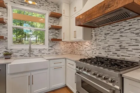 7865 Barnhill Road Primm Springs TN 38476