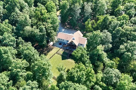 7865 Barnhill Road Primm Springs TN 38476