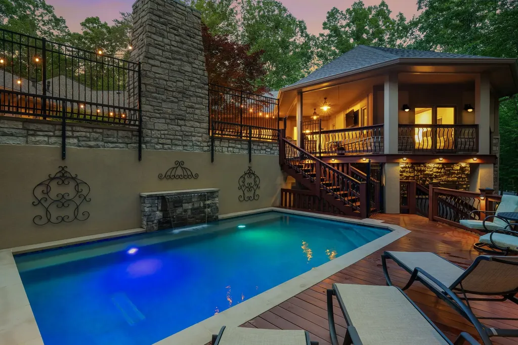 1003 Champion Hills Drive Kingston Springs TN 37082
