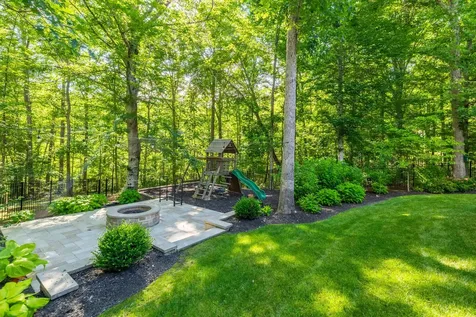 1003 Champion Hills Drive Kingston Springs TN 37082