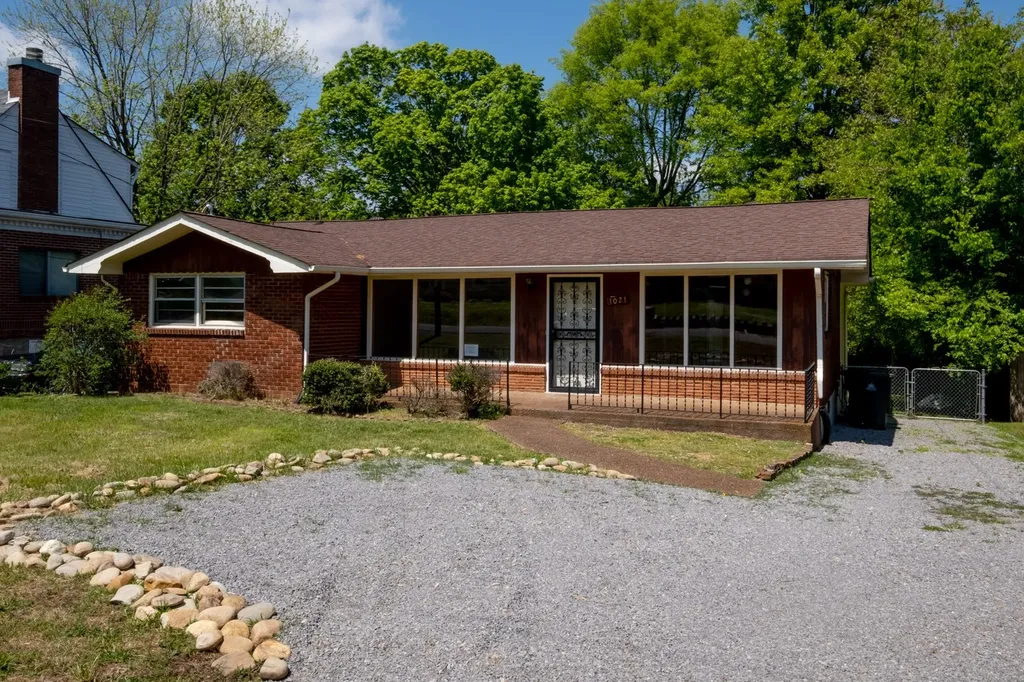 1021 Maynor Avenue Nashville TN 37216