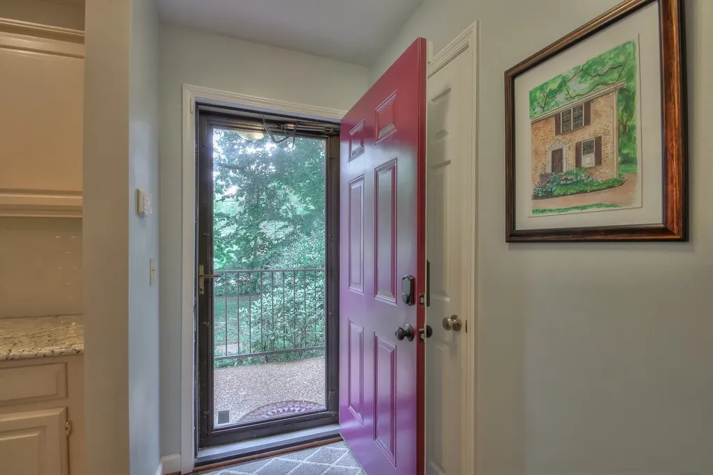 3321 Lealand Lane Nashville TN 37204