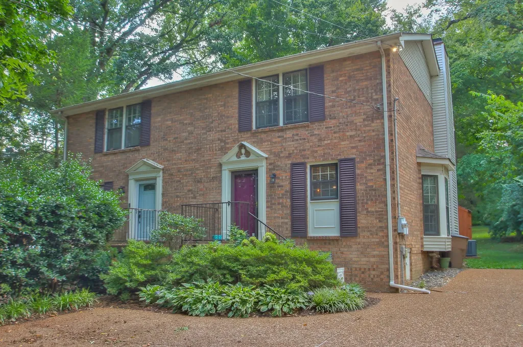 3321 Lealand Lane Nashville TN 37204