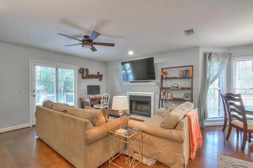 3321 Lealand Lane Nashville TN 37204