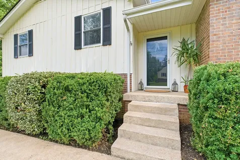 7220 Belle Chasse Drive Nashville TN 37221