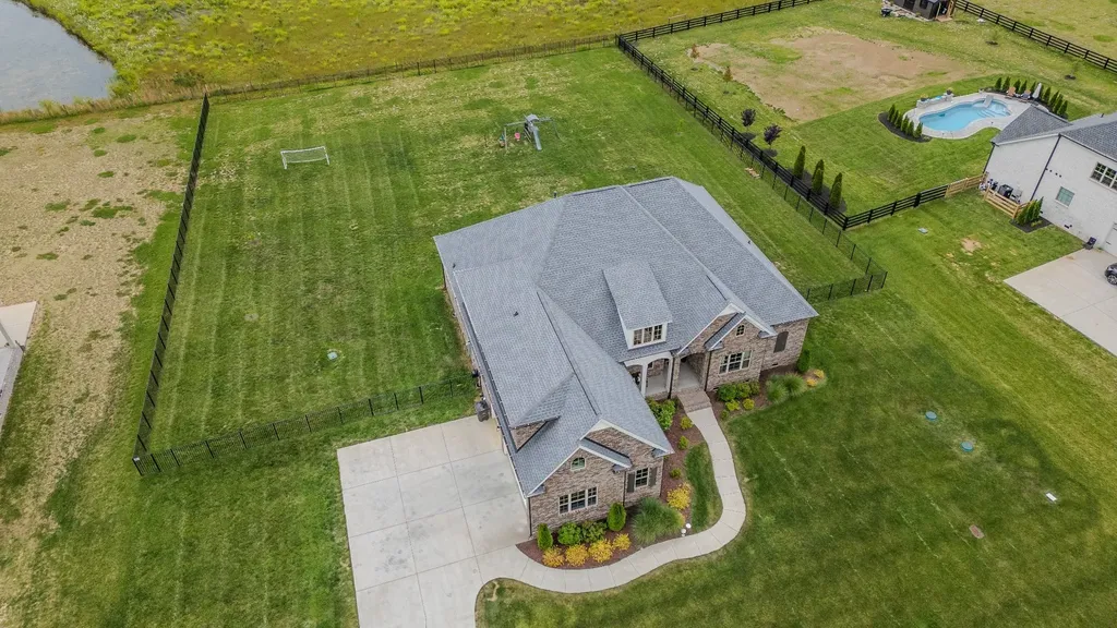 15425 Highway 99 Eagleville TN 37060