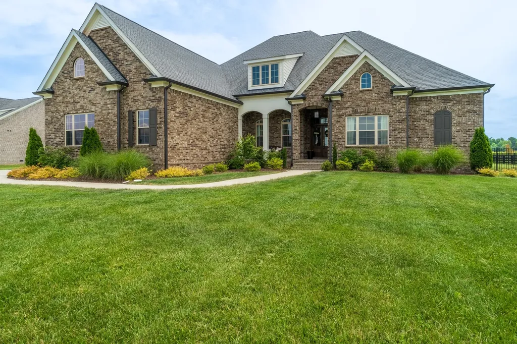 15425 Highway 99 Eagleville TN 37060