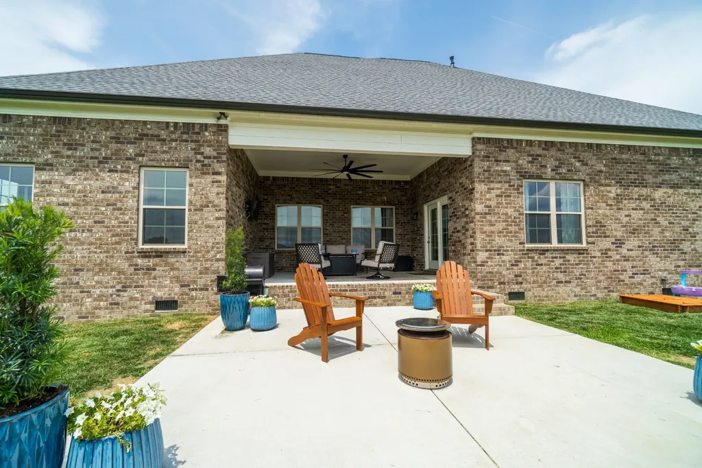 15425 Highway 99 Eagleville TN 37060