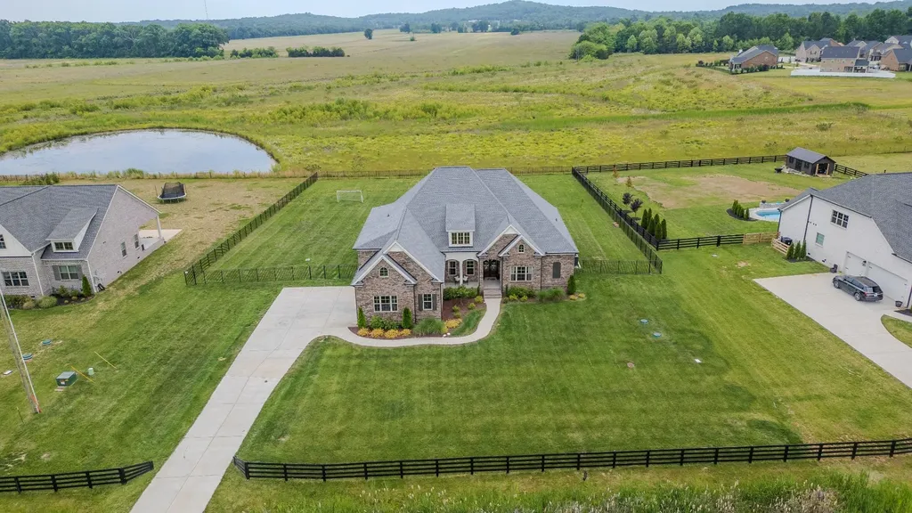 15425 Highway 99 Eagleville TN 37060