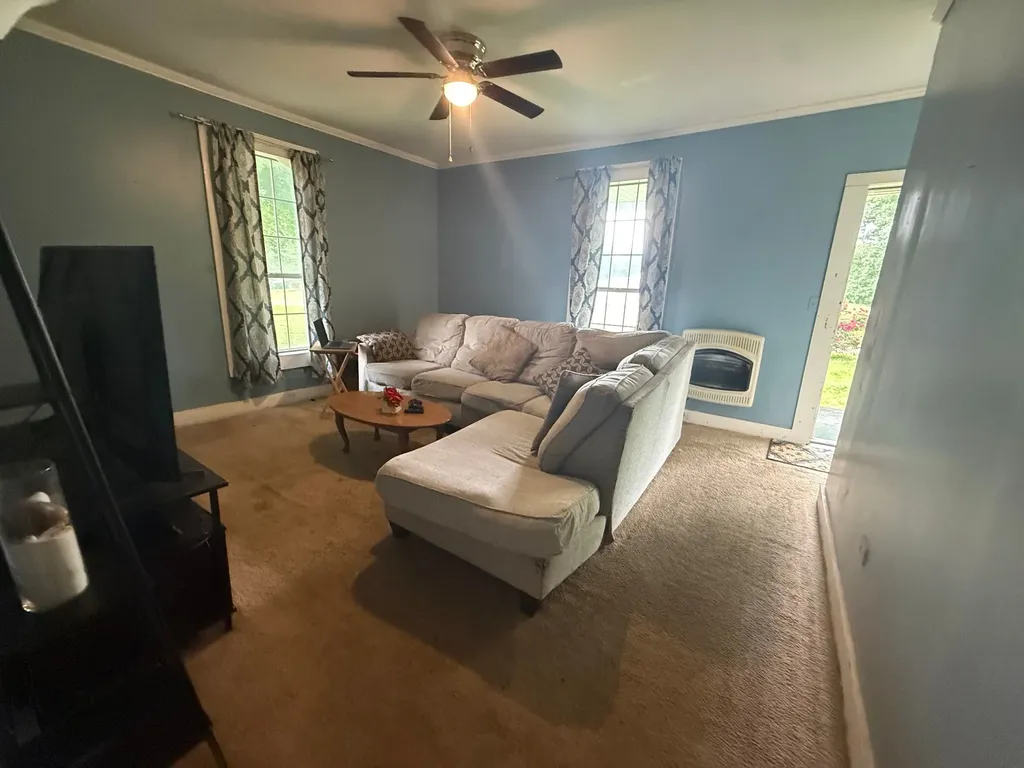 1935 Buster Collins Road Kenton TN 38233