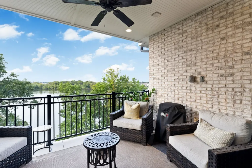 1024 Club View Drive Gallatin TN 37066