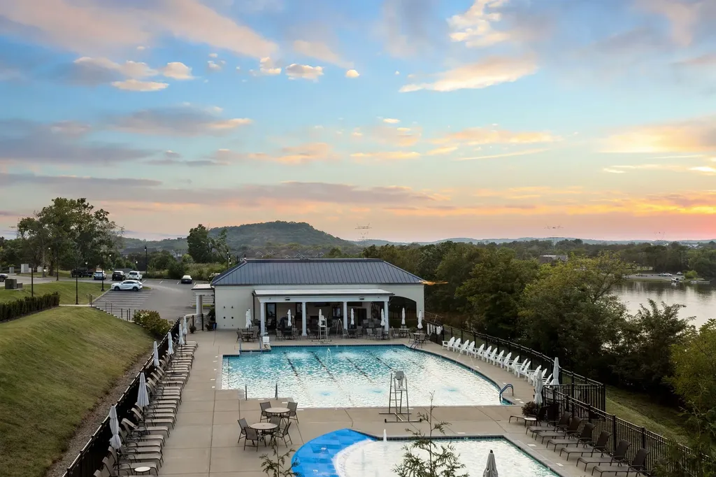 1024 Club View Drive Gallatin TN 37066