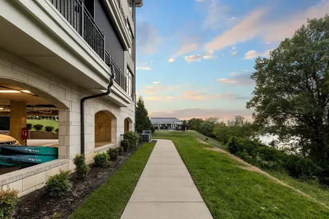 1024 Club View Drive Gallatin TN 37066