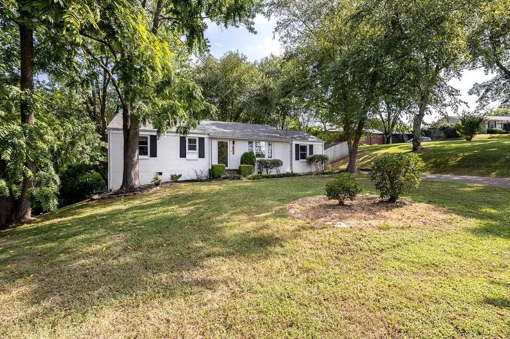 632 Watsonwood Drive Nashville TN 37211