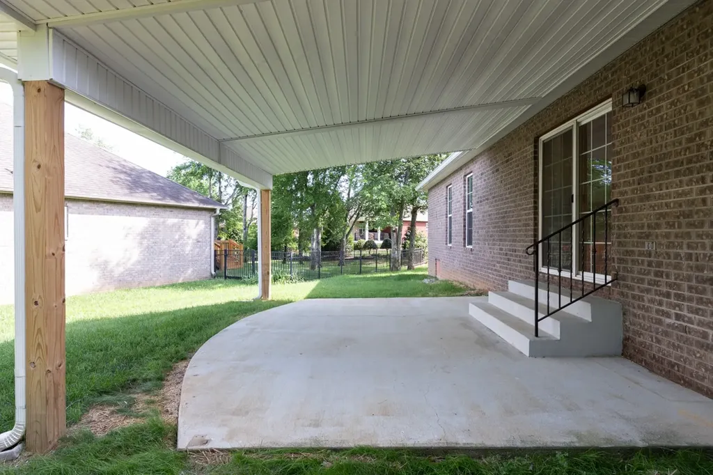 151 Beacon Street Gallatin TN 37066