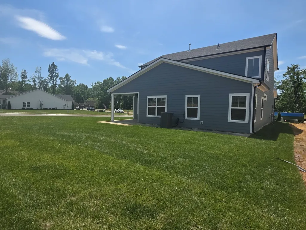 332 Springbrook Boulevard White House TN 37188