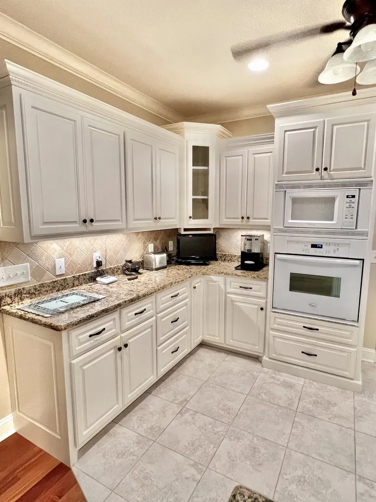 724 Toben Ter, N Lawrenceburg TN 38464