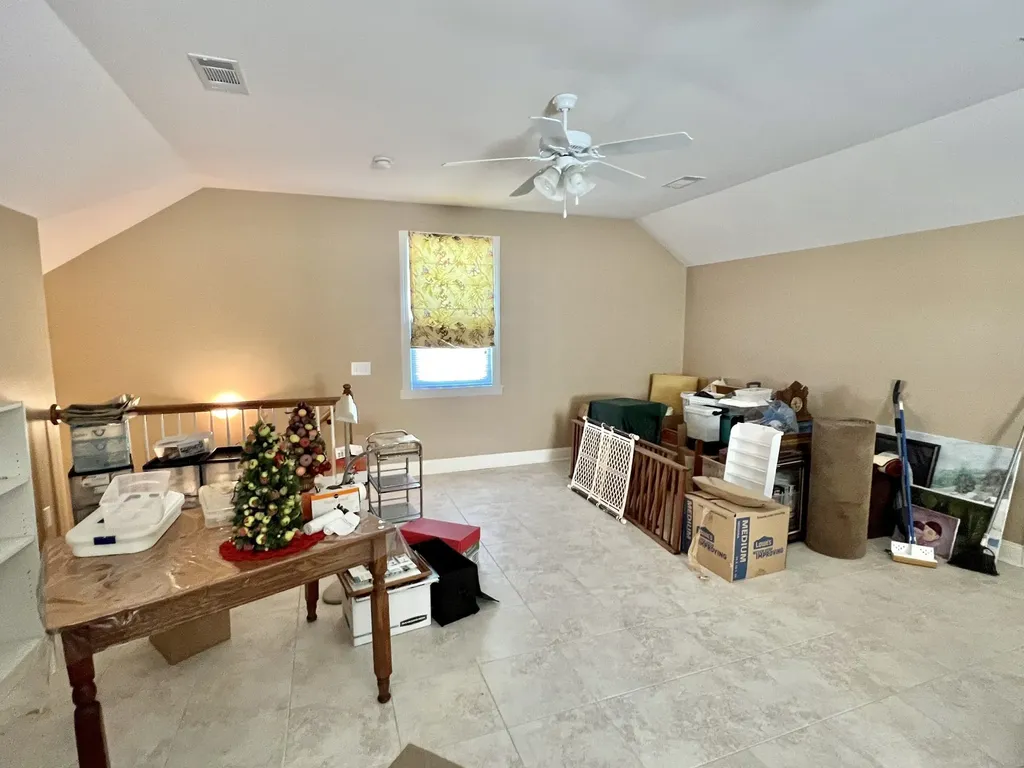 724 Toben Ter, N Lawrenceburg TN 38464