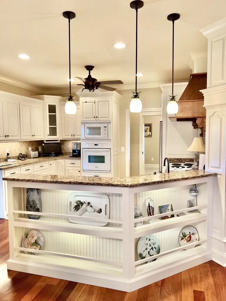 724 Toben Ter, N Lawrenceburg TN 38464