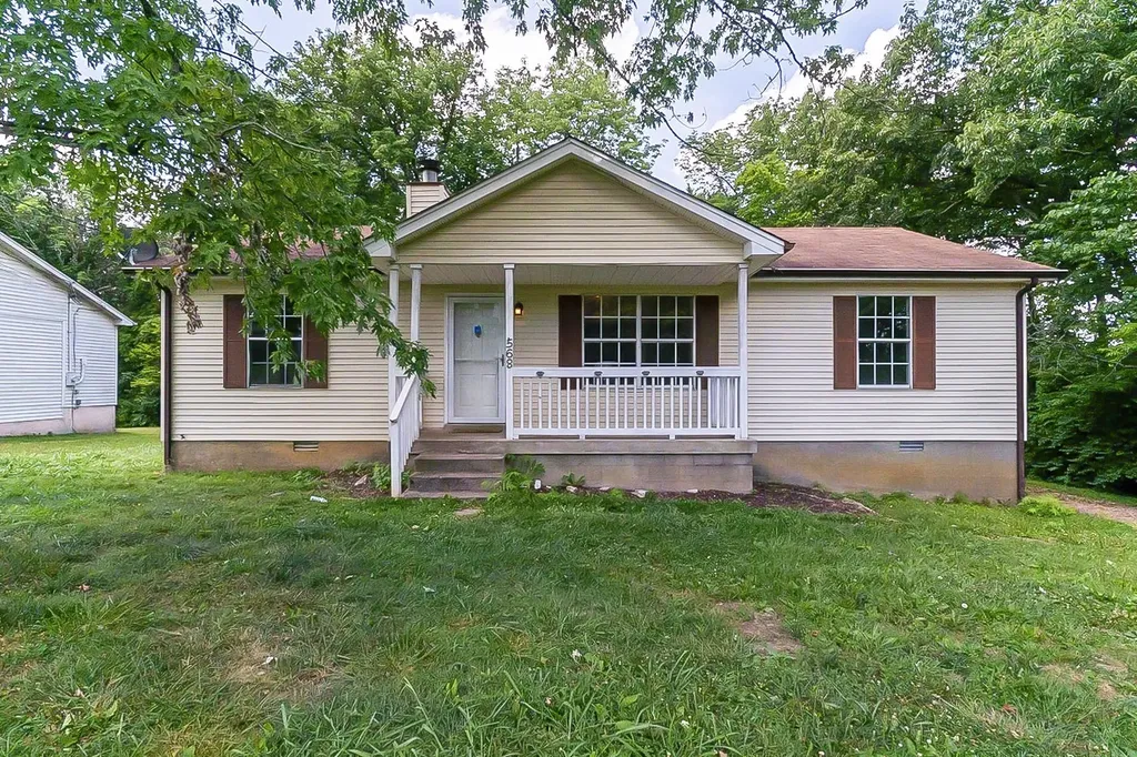 568 Woodcrest Drive La Vergne TN 37086