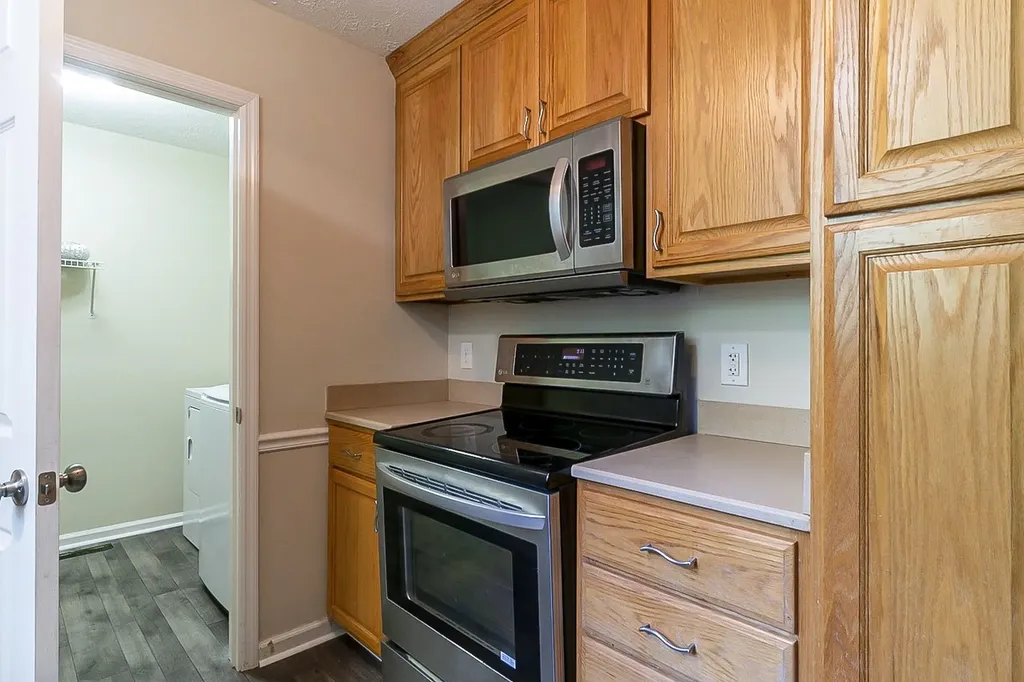 568 Woodcrest Drive La Vergne TN 37086