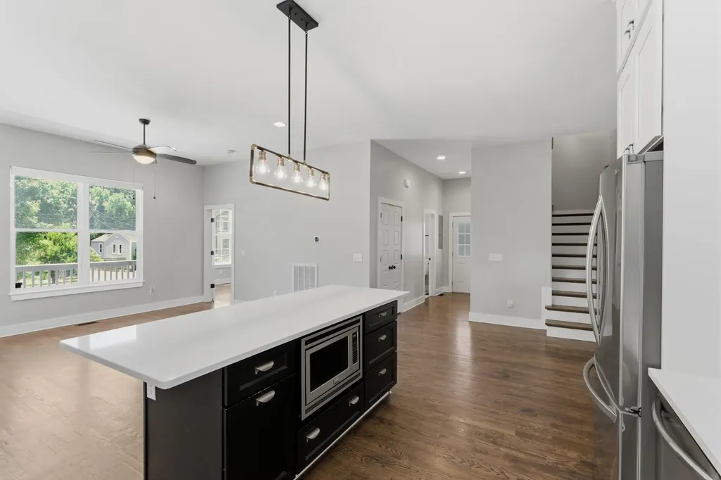 1007 Dew Street Nashville TN 37206