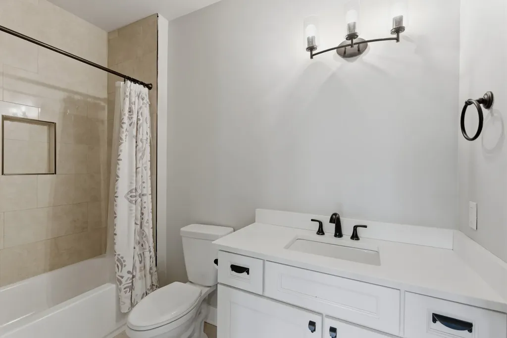 1007 Dew Street Nashville TN 37206