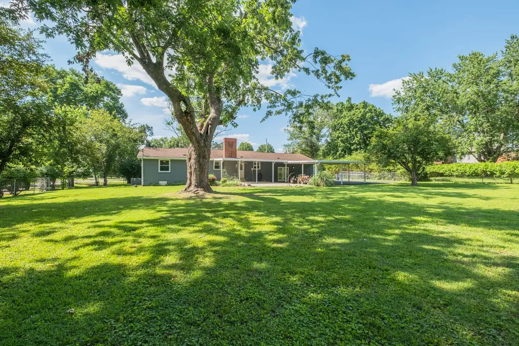 112 Crosby Drive Hendersonville TN 37075
