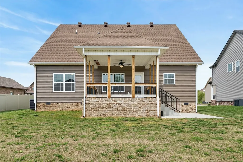 2609 Remington Trace Clarksville TN 37043